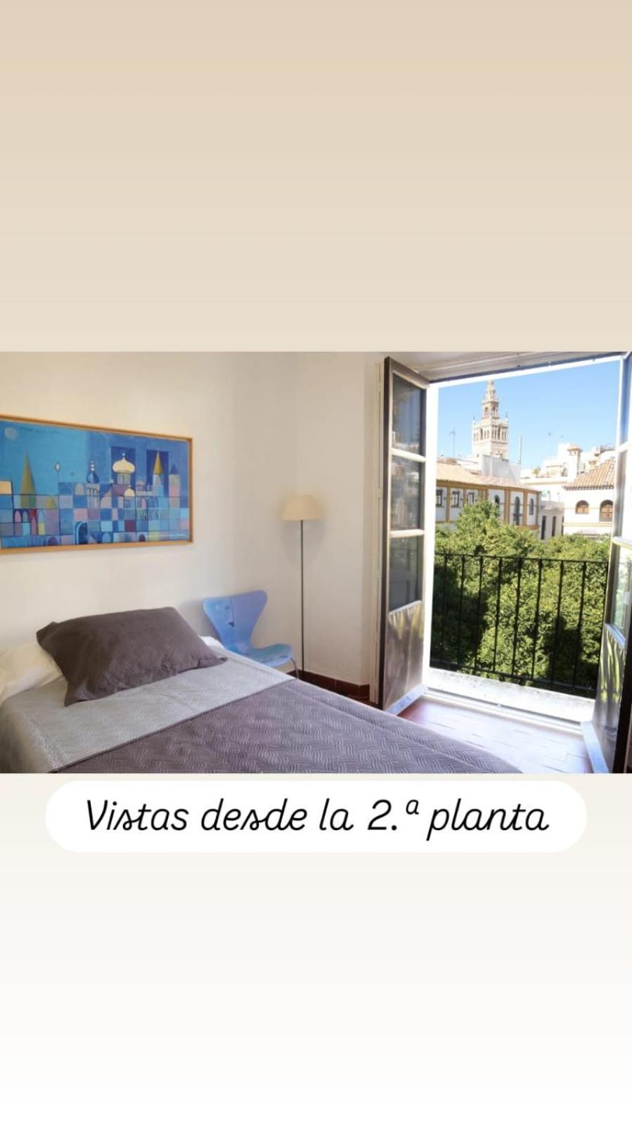 Apartamentos En La Plaza Dona Elvira, 7 Seville Exterior photo